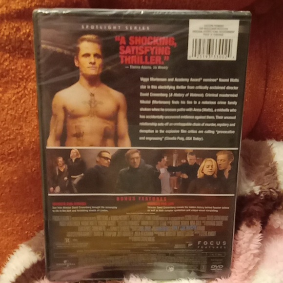Eastern Promises Sealed - Picture 2 of 5